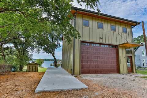 78 Park Lane, Gainesville, TX 76240