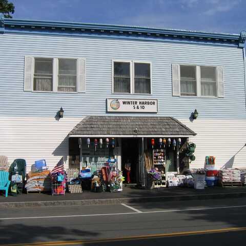 349 Main Street, Winter Harbor, ME 04693