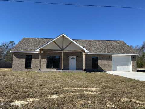 2 Colony Road, McHenry, MS 39561