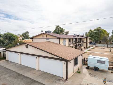 185 W D St, Brawley, CA 92227