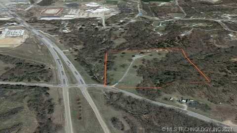 2100 Ahloso Road, Ada, OK 74820