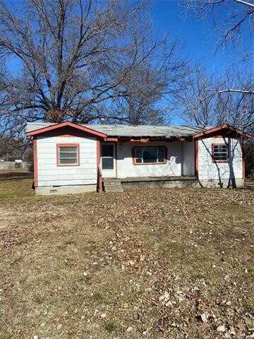 904 NW 3rd Street, Wagoner, OK 74467