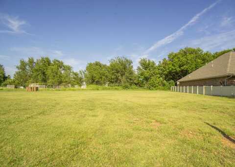 13 Brookhaven, Woodward, OK 73801