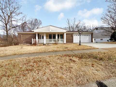 4608 Lodgewood Lane, Saint Louis, MO 63128