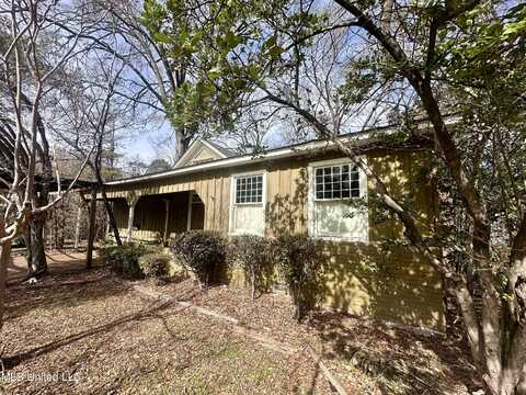 517 E Academy Street, Canton, MS 39046