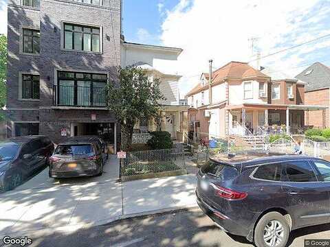 38Th, BROOKLYN, NY 11218