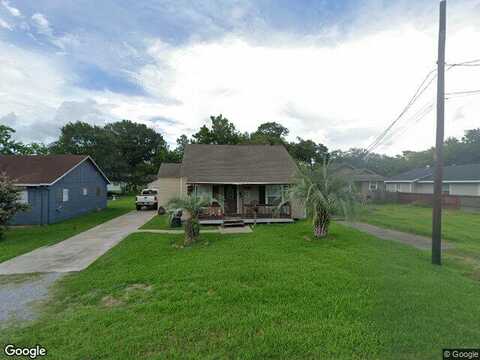 2Nd, GROVES, TX 77619