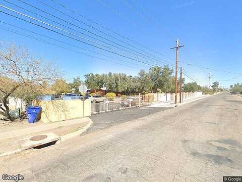 N Silverbell Road 11, Tucson, AZ 85745