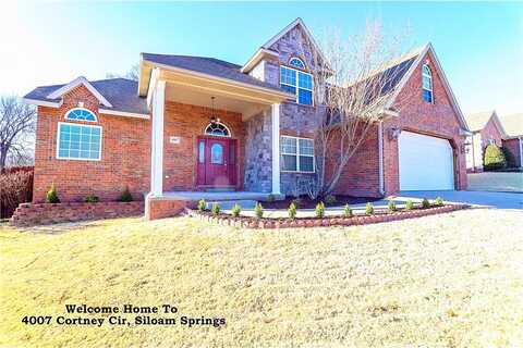 Cortney, SILOAM SPRINGS, AR 72761