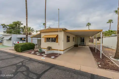 8421 E Main Street, Mesa, AZ 85207