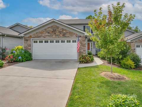 36 Holiday Drive, Arden, NC 28704
