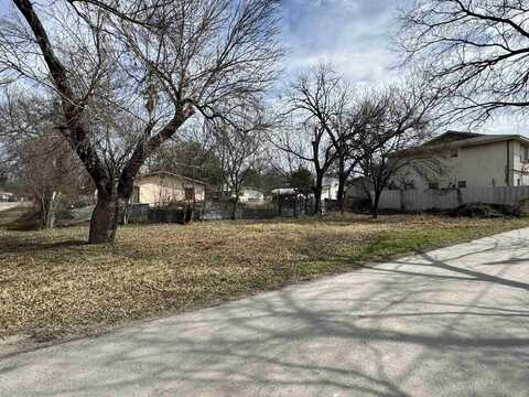 112 Flores, Del Rio, TX 78840