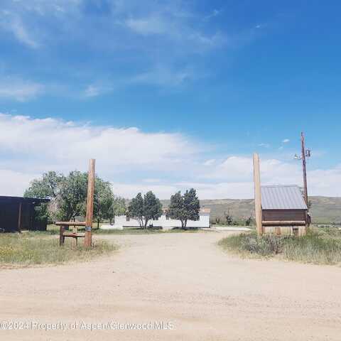 2157 County Road 15, Craig, CO 81625