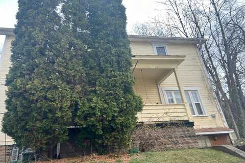 8Th, NEW BRIGHTON, PA 15066