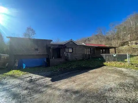 44 Melon Drive, Cromona, KY 41810