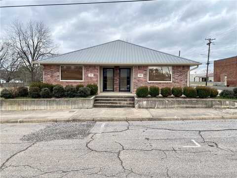 400 N Main ST, Mulberry, AR 72947