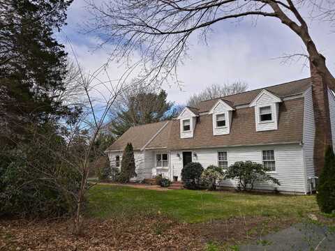 216 N Falmouth Highway, North Falmouth, MA 02556