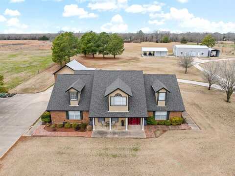 500 County Road 1444, Bogata, TX 75417