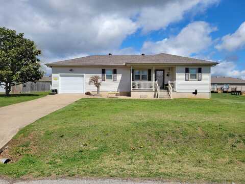 1519 Stewart Street, West Plains, MO 65775