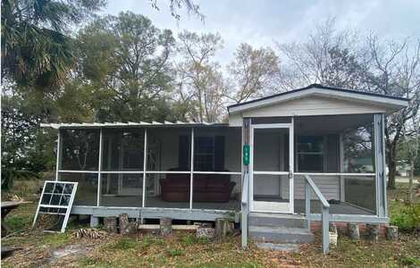 185 SW ALACHUA AVENUE, Mayo, FL 32066