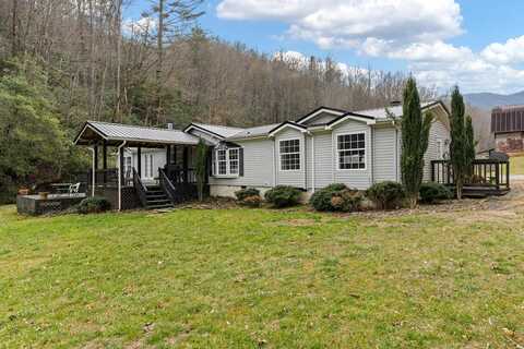 241 Beech Tree Road, Whittier, NC 28779