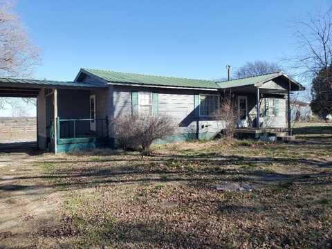 824 W Houston Street, Okemah, OK 74859