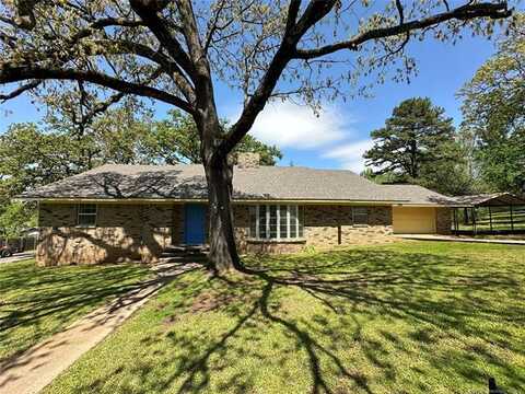 1201 Townsend Street, Heavener, OK 74937