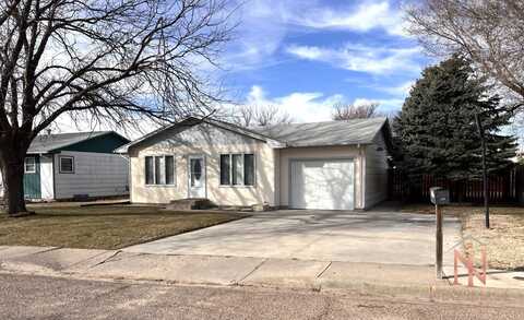 2507 C Street, Garden City, KS 67846