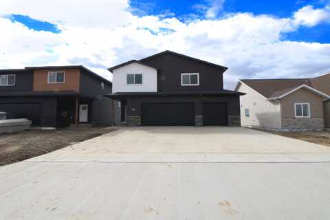717 Driscoll Ave, Surrey, ND 58785