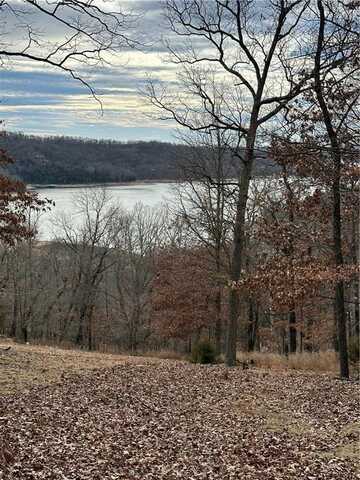 000 TimberLake & Clearwater Lane, Eureka Springs, AR 72631