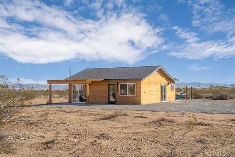 425 Bowman Trail, Landers, CA 92285