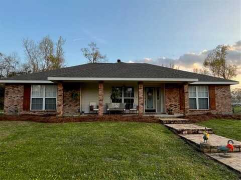 28230 SAM ARNOLD Loop, Ponchatoula, LA 70454