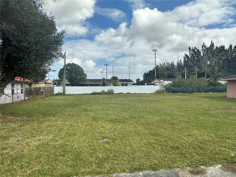 undefined, Miami Gardens, FL 33054