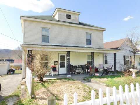 714 Broadway Street, Irvine, KY 40336