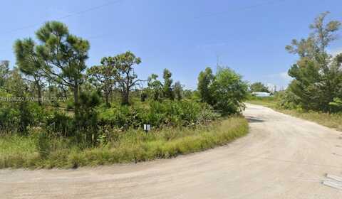 13881 Lockhart, Other City - In The State Of Florida, FL 33922