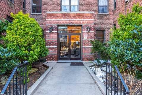 102-36 64th Ave, Forest Hills, NY 11375