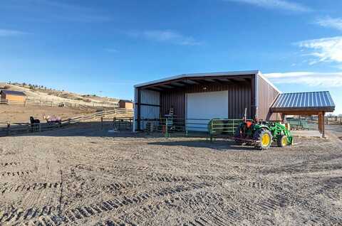 388 Old Clyde Park (Barn Only) Road, Livingston, MT 59047