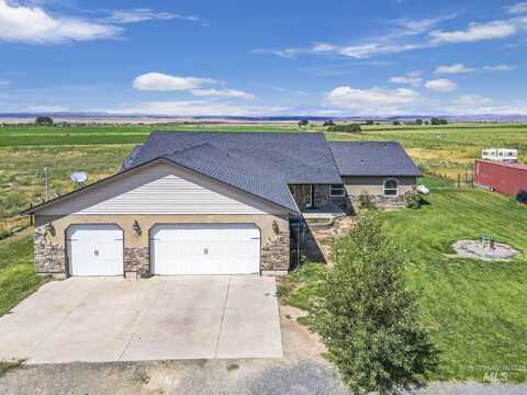 1972 East 1350 South, Gooding, ID 83330