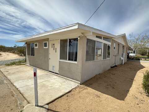 55686 Mira Street, Yucca Valley, CA 92284