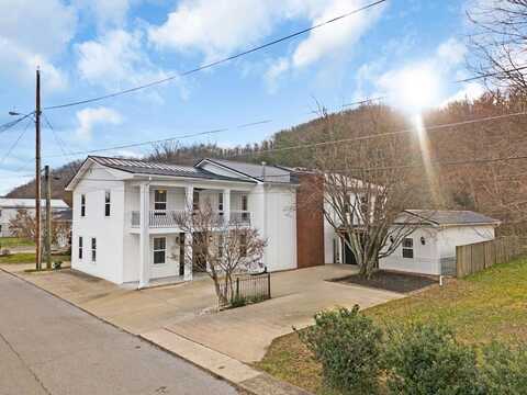 91 Burke Ave., Prestonsburg, KY 41653