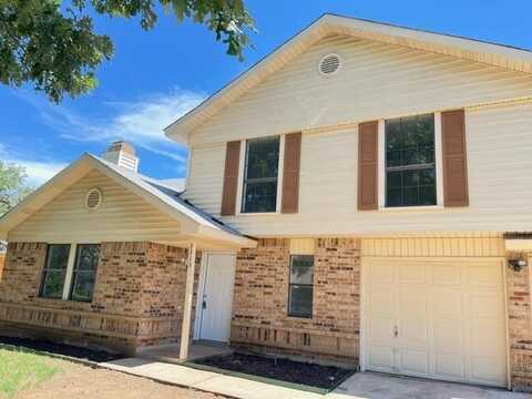 3313 Forest Creek Drive, Fort Worth, TX 76123