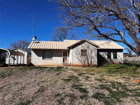407 W North 1st Street, Roby, TX 79543