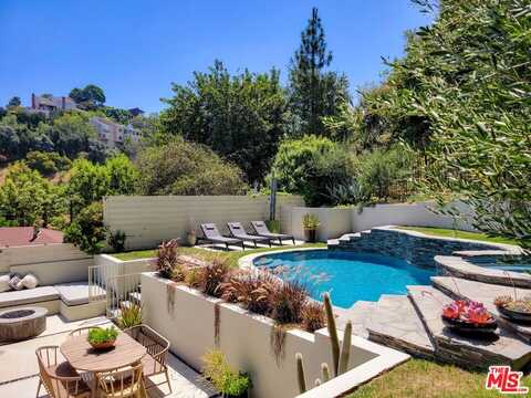 5866 Spring Oak Dr, Los Angeles, CA 90068