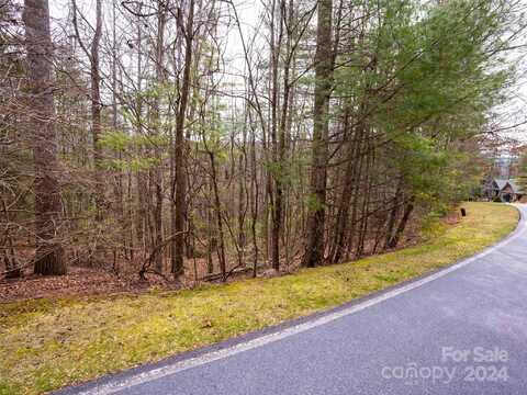 173 Chattooga Run unit: 332, Hendersonville, NC 28739