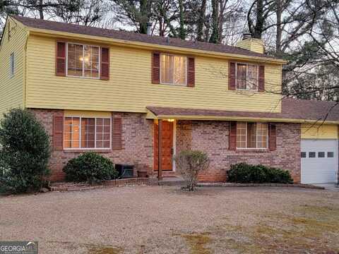 1043 S Millard Way, Stone Mountain, GA 30088