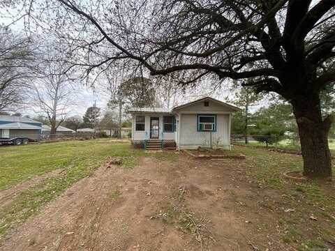 108458 Bounding Main Street, Checotah, OK 74426