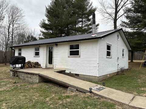 5313 S COUNTY RD 900 W, French Lick, IN 47432