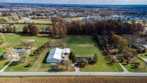 615 S Section Line Road, Delaware, OH 43015