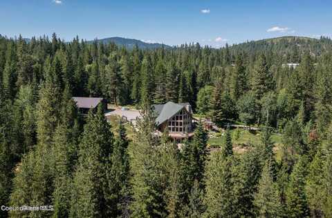 461 Paradise Ln, Pinehurst, ID 83850