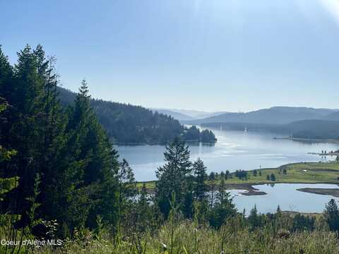 330 Living Waters Way, Priest River, ID 83856